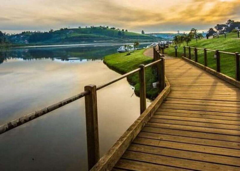 Nuwara Eliya Tour with Ramboda Waterfall, Ambuluwawa Tower - Frequently Asked Questions