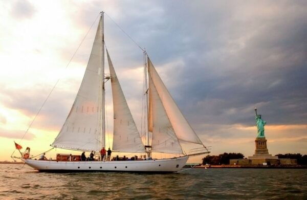 NYC: 1920's Classic Schooner Brunch, Day, or Sunset Sail - Directions