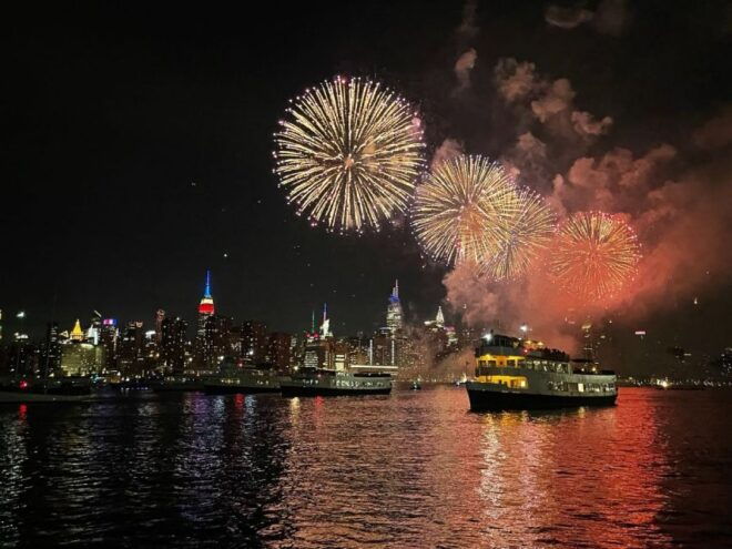 NYC: 4th of July Fireworks Tall Ship Cruise With BBQ Dinner - Availability