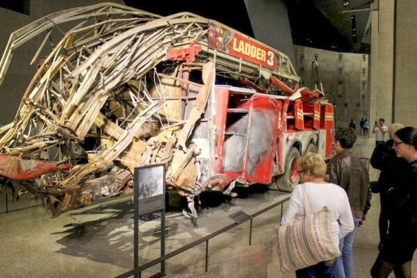 NYC: 9/11 Memorial Tour Optional Museum & Observatory Ticket - St. Pauls Chapel