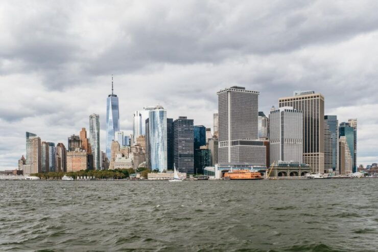 NYC: Around Manhattan Official NYC Architecture Cruise - Tour Details and Booking Information