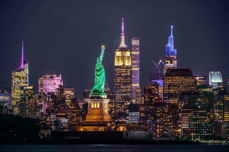 NYC at Night: 3-Hour Luxury Bus Tour of Top Highlights - Good To Know