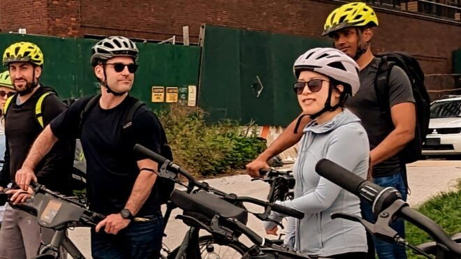 NYC: Bike Like a Local Guided Bike Tour - Route Highlights