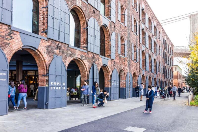 NYC: Brooklyn Bridge, DUMBO, and Skyline Small Group Tour - Discovering the Heart of NYC in Just Two Hours