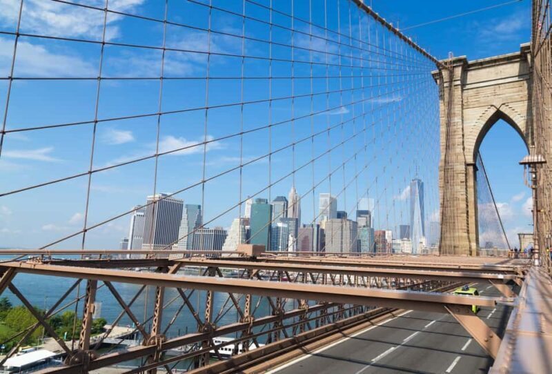 NYC: Brooklyn Bridge, DUMBO, and Skyline Small Group Tour - Ending at Time Out Market and Local Tips