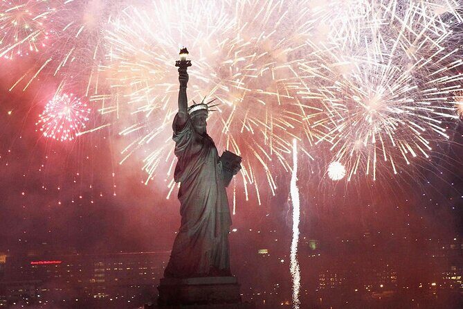 NYC: Celebrate New Year's Eve Aboard a Fireworks Cruise - Good To Know