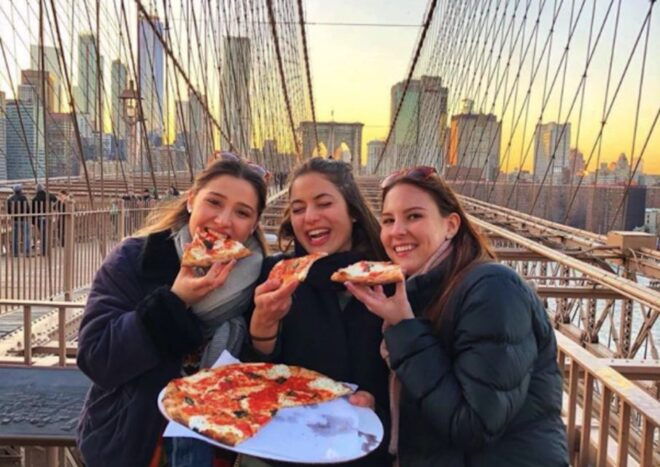 NYC: Dumbo, Brooklyn Heights, and Brooklyn Bridge Food Tour - Customer Feedback
