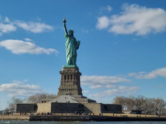 NYC: Easter Sunday Brunch Cruise W/ Live Easter Bunny - Important Information