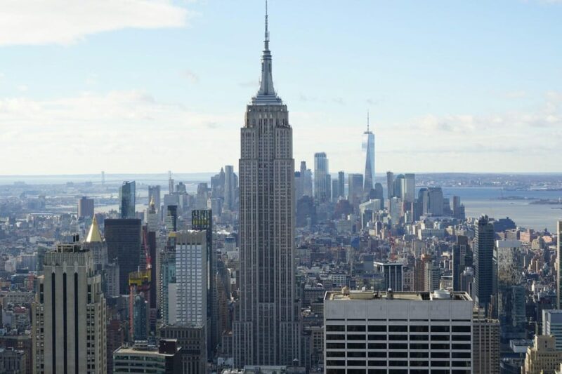 NYC: Empire State Building & Manhattan Walking Tour - Authentic Experiences and Tips  