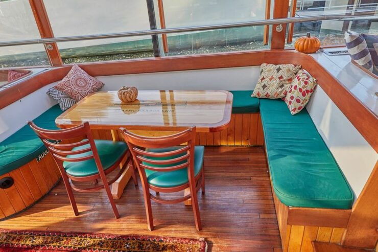 NYC: Evening Jazz Cruise on the Yacht Manhattan - Activity Overview
