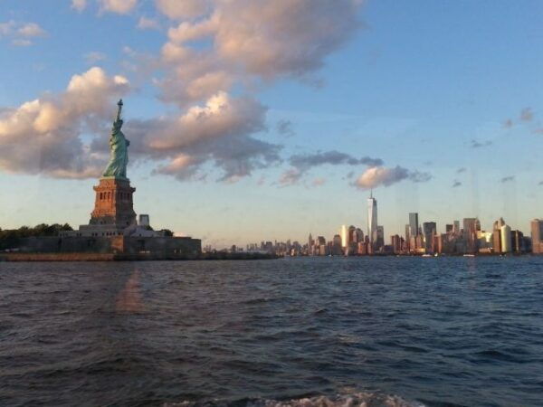 NYC: Evening Jazz Cruise on the Yacht Manhattan - Common Questions