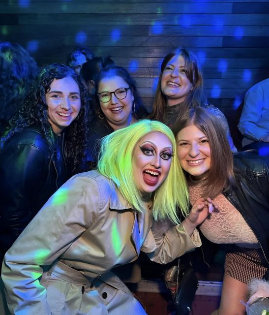 NYC: Fabulous Drag Queen Night Out With Drinks - Experience Description