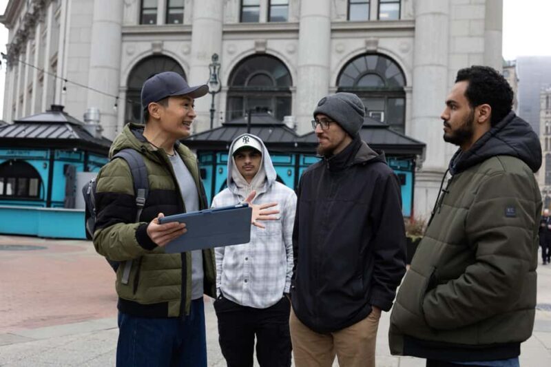 NYC: Fifth Avenue Luxury, History and Icons Walking Tour - Exploring Fifth Avenue: A Walk Through the Heart of NYC