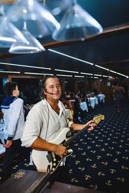 NYC: Gourmet Dinner Cruise With Live Music - Experience Highlights