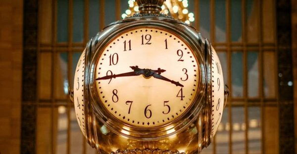 NYC: Grand Central Terminal & Manhattan Sights Walking Tour - What to Bring and Restrictions