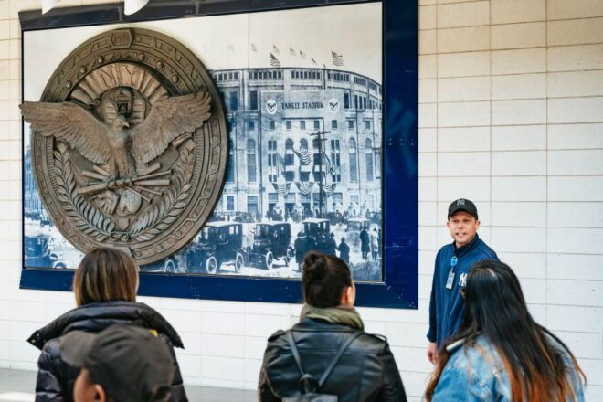 NYC: Harlem and Bronx Day Tour With Yankees Baseball Game - Lunch at Arthur Avenue Market