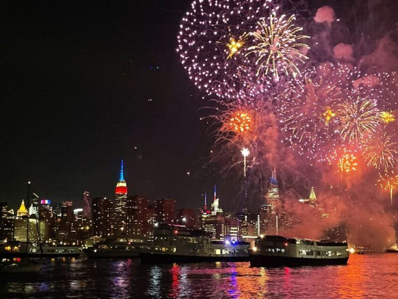 NYC: July 4th Fireworks Cruise with Gourmet Hors Doeuvres - Is This Experience Worth the Price?