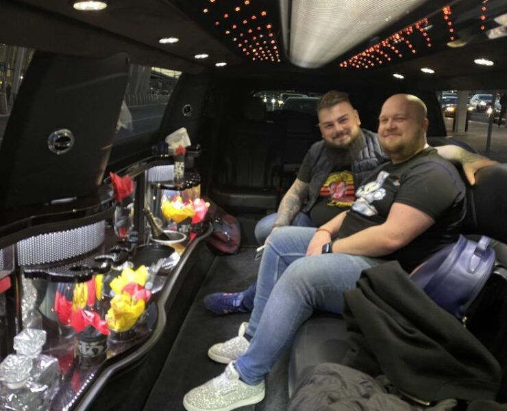 NYC Limousine Tour By Stretch Limo-King And Queen Limo NYC - Good To Know