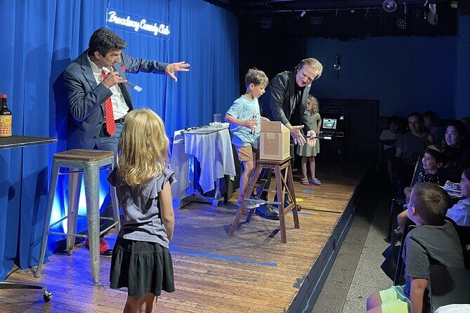 NYC: Magic Show for All Ages - Broadway Magic Hour (Times Square) - An In-Depth Look at Broadway Magic Hour