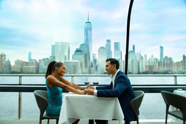 NYC: New Year's Day Gourmet Brunch or Dinner Harbor Cruise - Common Questions