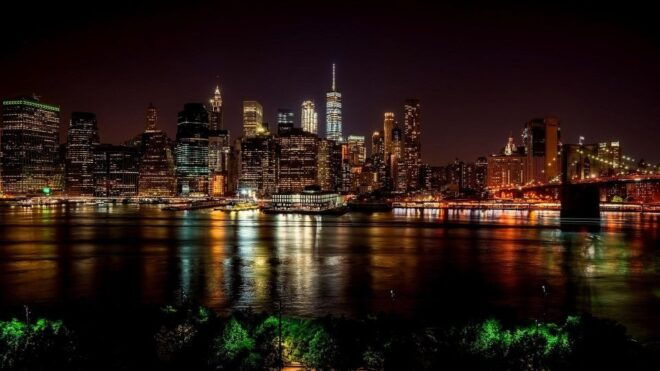 NYC: New Year's Eve Fireworks Cruise W/ Unlimited Champagne - Activity Inclusions: Unlimited Champagne