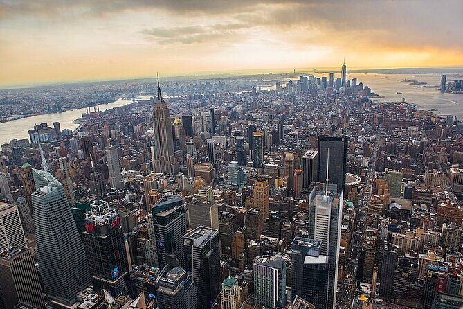 NYC New York Airport Transfer JFK/LGA/EWR to Manhattan | Brooklyn - Pros and Cons Based on Passenger Feedback