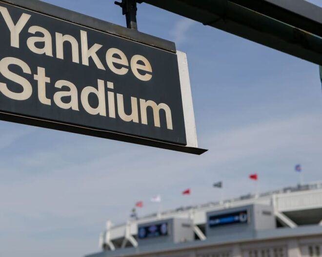 NYC: New York Yankees Game Ticket - Getting Tickets and Booking