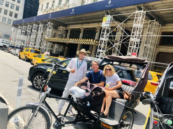 NYC Pedicab Tours: Central Park, Times Square, 5th Avenue - Live Tour Guide and English Language