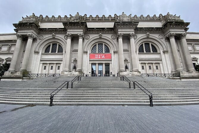 NYC Private Guided Sightseeing Tour by Limo - Limo Features