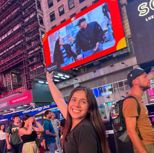 NYC: See Yourself on a Times Square Billboard for 24 Hours - Directions