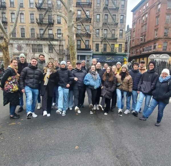 NYC: St Patrick's Cathedral Tour & 3h Manhattan Walking Tour - Cancellation and Payment