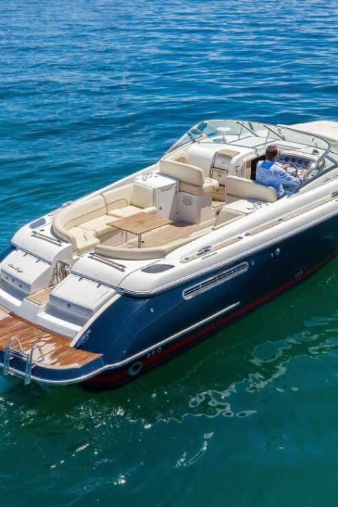 NYC: Statue of Liberty Private Sightseeing Yacht Tour - Tour Highlights