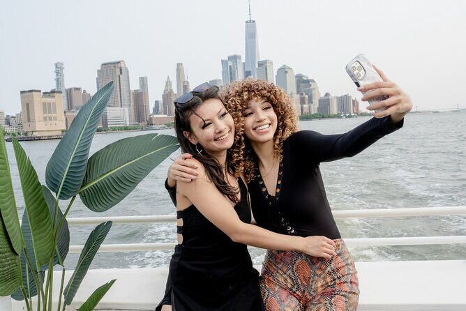 NYC Sunset Cruise: Experience the Citys Twilight Magic - What to Expect on Board