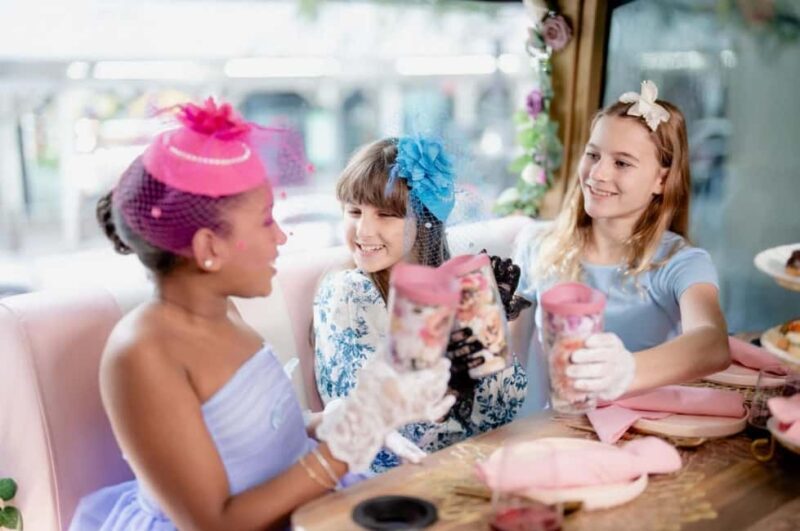 NYC: Tea Around Town Bus Tour with Live Entertainment - Who Will Love This Tour?