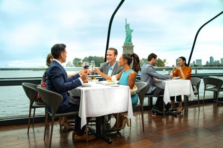 NYC: Thanksgiving Gourmet Lunch or Dinner Harbor Cruise - Cruise Details