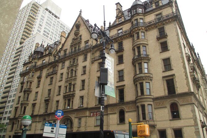 NYC Upper West Side Self Guided Walking Tour Scavenger Hunt - FAQ