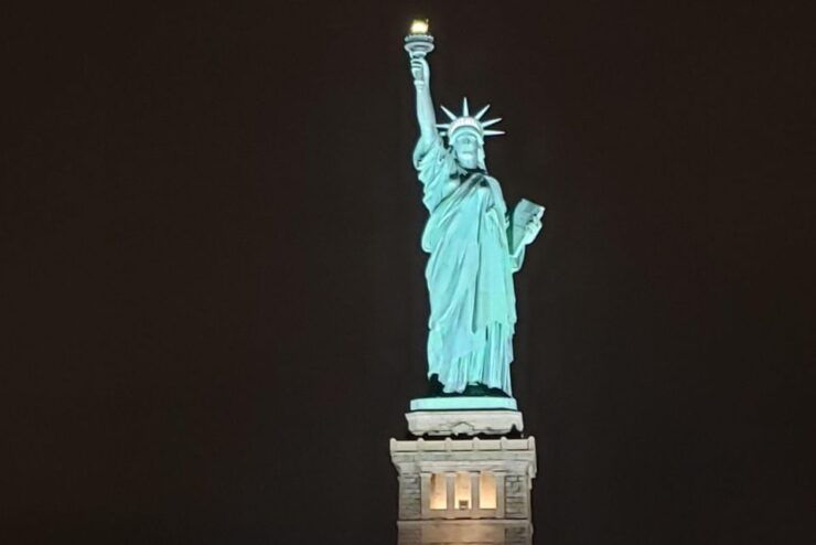 NYC: Valentine's Day Evening Cruise With Buffet Dinner - Cancellation Policy