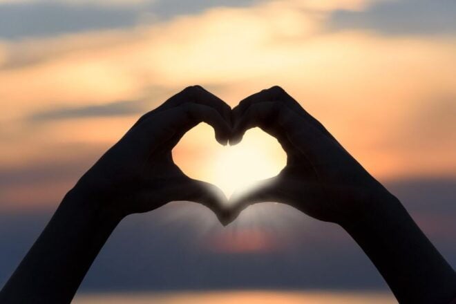 NYC: Valentine's Day Evening Cruise With Buffet Dinner - Important Information