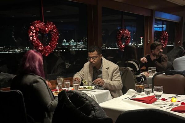NYC: Valentine's Day Evening Cruise With Buffet Dinner - Common Questions