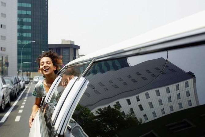 NYC VIP Private Luxury Airport Arrival Ride by Stretch Limousine, SUV or Sedan - Common Questions