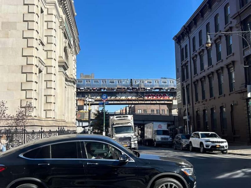 NYC: Williamsburg History, Hasids, and Hipsters Walking Tour - Good To Know