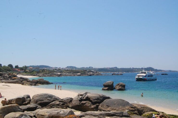 O Grove: Ría De Arousa Catamaran Tour With Seafood Lunch - Booking Details