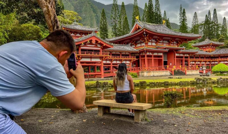 Oahu: 10-Hour Sunrise & Island Tour  Perfect First Day - From Sunrise to Surfer Breaks: A Well-Rounded Sampling