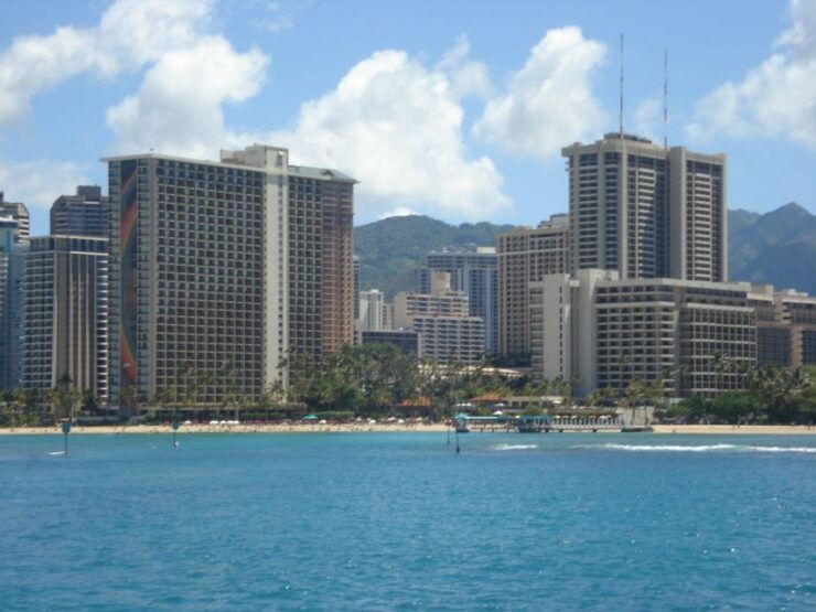 Oahu Boat Cruise to Diamond Head - Booking Details