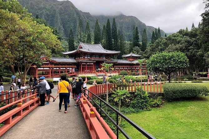 Oahu Circle Island Tour With Byodo-In Temple Admission - Tour Overview and Details