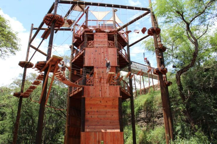 Oahu: Coral Crater Aerial Challenge Course - Duration and Group Size