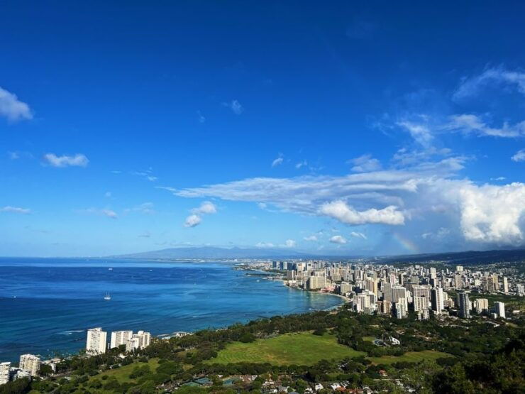 Oahu: Diamond Head Crater Trailhead Transfer & Entry Fee - Activity Details