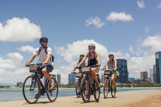 Oahu Explorer Pass: Save up to 50% - Includes Waikiki Cruise - The Lowdown on the Oahu Explorer Pass