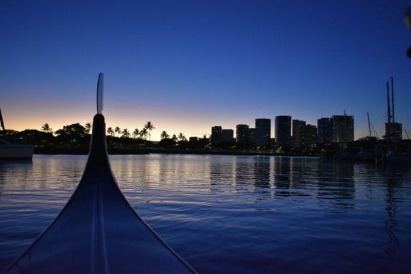 Oahu: Fireworks Cruise - Ultimate Luxury Gondola With Drinks - Common Questions