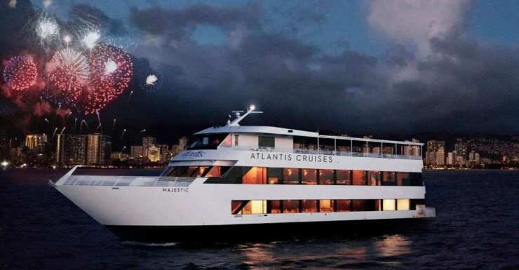 Oahu: Friday Night Fireworks Cocktail Cruise - Activity Details